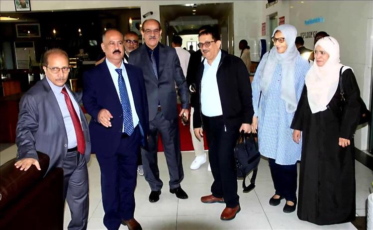 وزير النقل يصل إلى جمهورية تنزانيا في زيارة رسمية لتعزيز سبل التعاون في تطوير قطاعات النقل