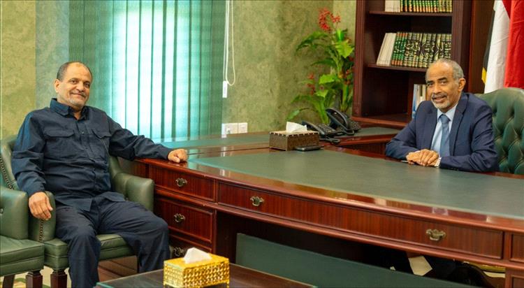 الصبيحي يضع مكافحة الإرهاب على رأس الأولويات ويشدد على توحيد القرار الأمني