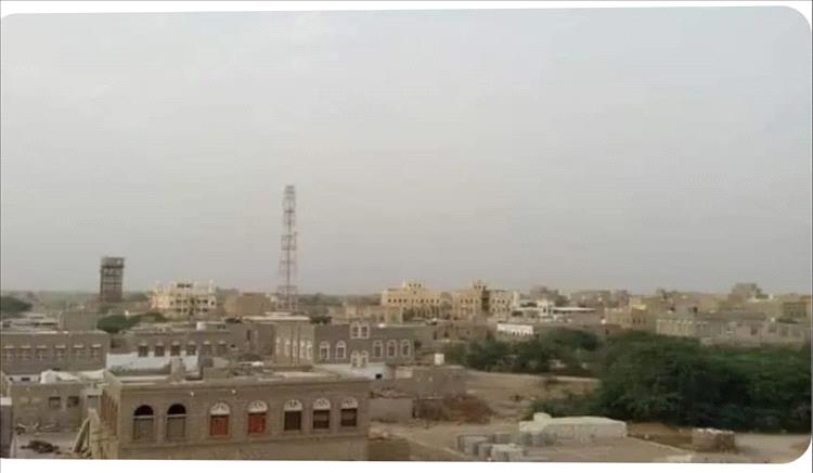 عودة الاشتباكات القبلية إلى سوق أحور تسفر عن قتيل وجريح وتعليق الدراسة