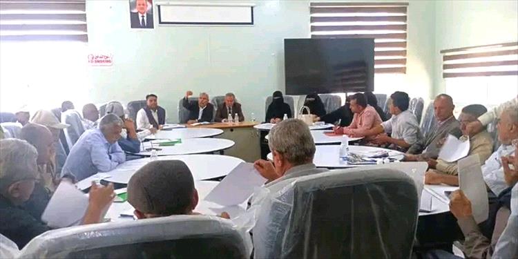 الدعيس يترأس اجتماع مكاتب الزراعة في المديريات لمناقشة تقييم الأداء وخطط التطوير لعام 2026