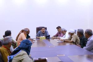 اللواء مطهر الشعيبي يترأس اجتماعا أمنيا موسعا لقيادة البحث الجنائي بعدن