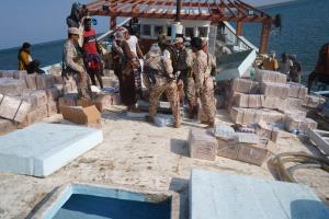 الحملة الأمنية في الصبيحة .. مقبرة لشبكات التهريب الإجرامية العابرة للحدود "ضربة جديدة لـ إيران" وجهتها الحملة قبالة سواحل العارة