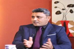 ياسر اليافعي :من اختار أن يُدار الانتقالي ودوائره عبر أدوات ضعيفة وفاسدة هو نفسه من يدفع الثمن الآن.