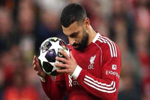 محمد صلاح يعلن رحيله عن ليفربول بعد مسيرة تاريخية