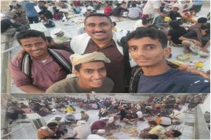 شباب “الخاملة” بأبين ينظمون إفطاراً جماعياً لأهالي المنطقة