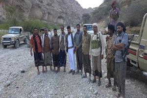 المفتش العام لقوات حماية حضرموت يتفقد مواقع المقاومة الشعبية في وادي خرد ويطّلع على جاهزيتها لتأمين المعابر والطرق الاستراتيجية