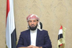 السلطة المحلية بمديرية أحور تشيد بقرار المحافظ الرباش برفع الجبايات وتعلن تأييدها الكامل له