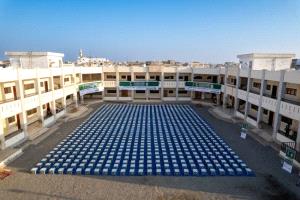 مركز الملك سلمان يوزع 1440 سلة غذائية في لحج ضمن التدخلات الطارئة