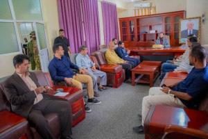 محافظ أبين يؤكد دعم الرقابة المالية ويشدد على ترسيخ الشفافية ومكافحة الفساد