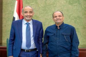 تحرك أمني لافت في معاشيق.. ماذا دار بين الصبيحي وشلال شايع؟