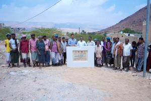 مكتب التواصل للتنمية الانسانية بحضرموت تضع حجر الأساس لمشروع حفر بئر ارتوازي بمنطقة شهورة بارياف المكلا محافظة حضرموت