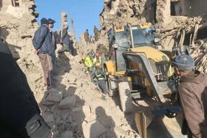 وفاة ثلاثة اشخاص بإنهيار منزل نتيجة الأمطار الغزيرة