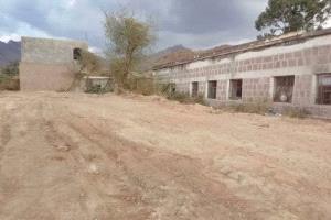 اقتحام مدرسة والاعتداء على معلم في إب يثير استياءً واسعًا