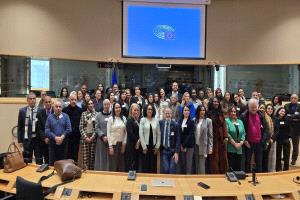 ملتقى اليمنيين في بلجيكا يشارك في مؤتمر الذكاء الاصطناعي وتمكين المرأة في البرلمان الأوروبي