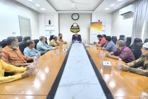 مكتب تربية ساحل حضرموت يناقش مشروع تطوير قدرات الموجهين التربويين المقدم من مؤسسة حضرموت تنمية بشرية