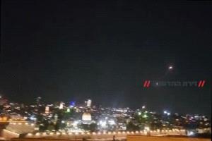 ضربات إيرانية تصل محيط القدس لأول مرة وسط تصعيد غير مسبوق في المنطقة