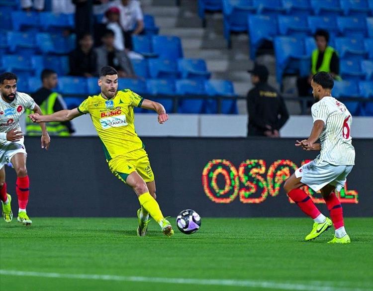 الهلال والخليج يفوزان على الحزم وضمك في الدوري السعودي