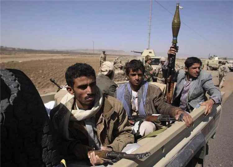 مقتل شخص وتجدد المواجهات القبلية في عمران وسط اتهامات للحوثيين بتأجيج الصراع