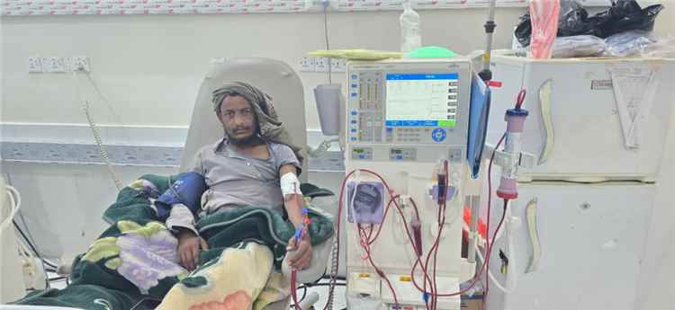 مناشدة إنسانية لإنقاذ مريض فشل كلوي بحاجة عاجلة لزراعة كلى خارج البلاد