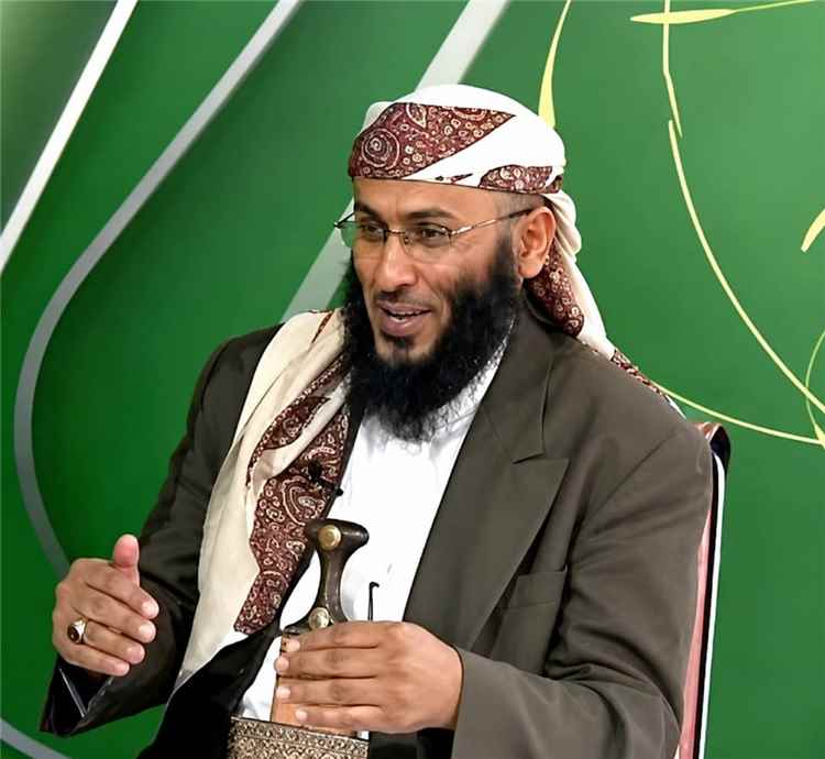 ‏محمد العامري يهاجم القوى السياسية: حوّلوا اليمن إلى «دول داخل دولة» وجيوش وعملات متصارعة