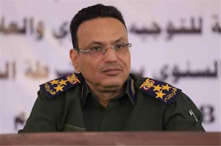 الداخلية تؤكد المضي في مشروع اللوحات الوطنية الموحدة للمركبات 