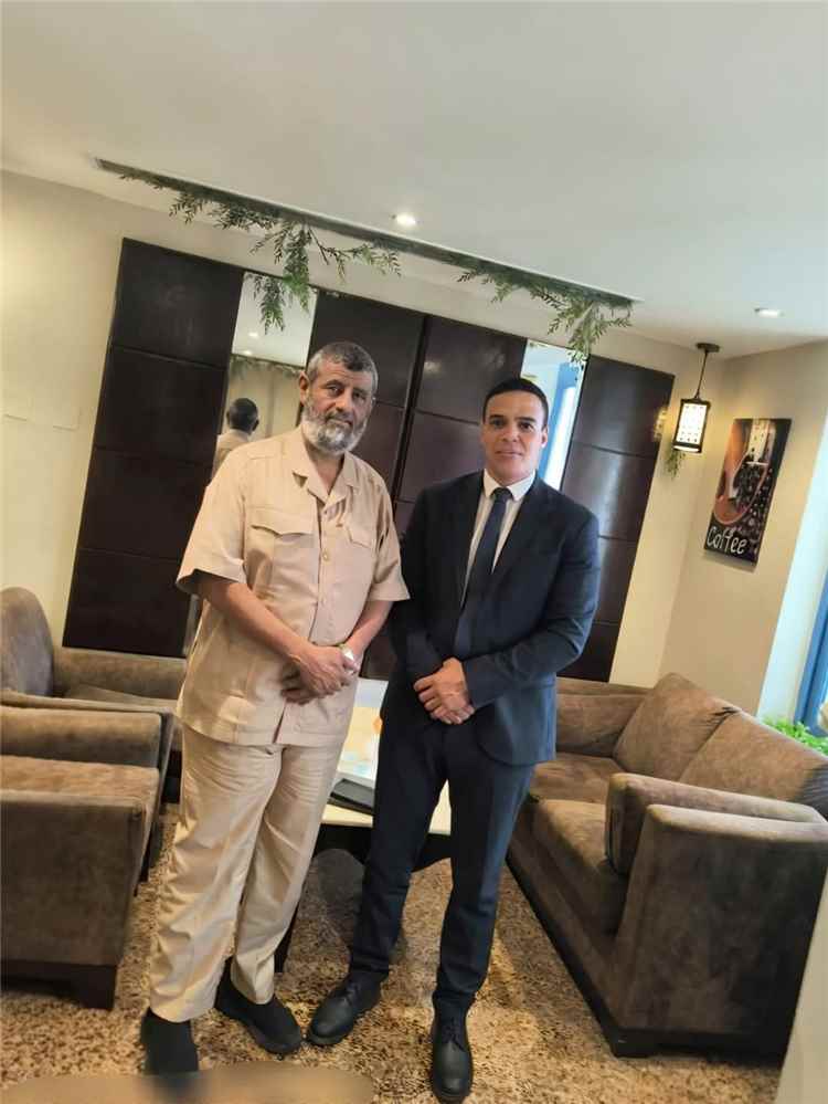 اللواء الجمالي والملحق العسكري الفرنسي يبحثان تعزيز التعاون الأمني ومكافحة التهريب