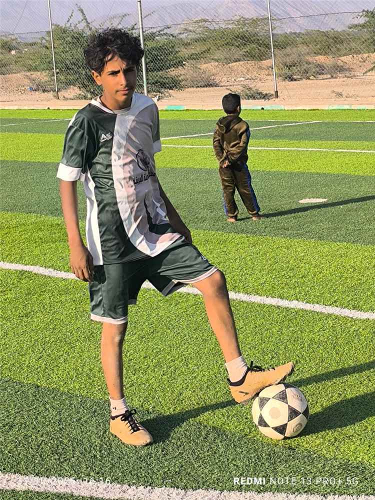 صالح السالمي.. موهبة كروية واعدة في محافظة أبين