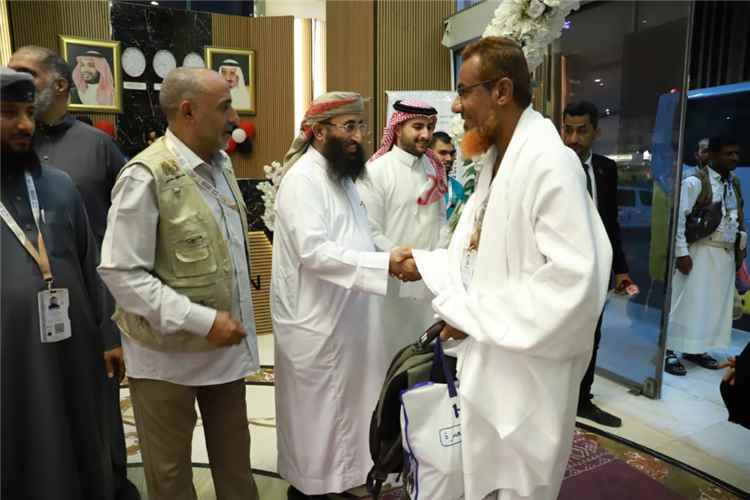 وزير الأوقاف يستقبل أفواج الحجاج ويتفقد مساكنهم في مكة المكرمة