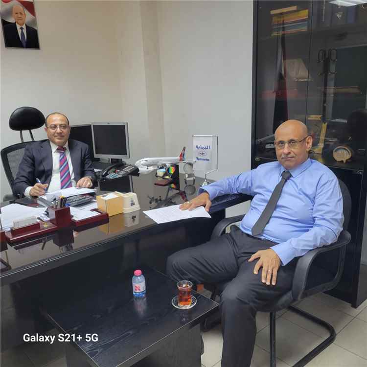 مدير العلاقات العامة بمؤسسة عدن الغد للإعلام يزور مكتب الخطوط الجوية اليمنية في عمّان