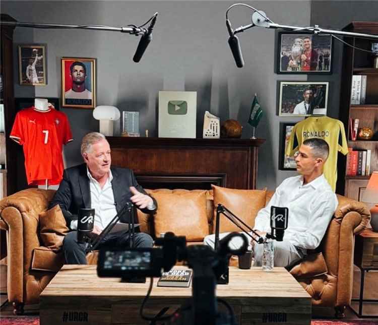 كريستيانو رونالدو يوعد عشاق كرة القدم ببث مباريات كأس العالم 2026 مجانًا