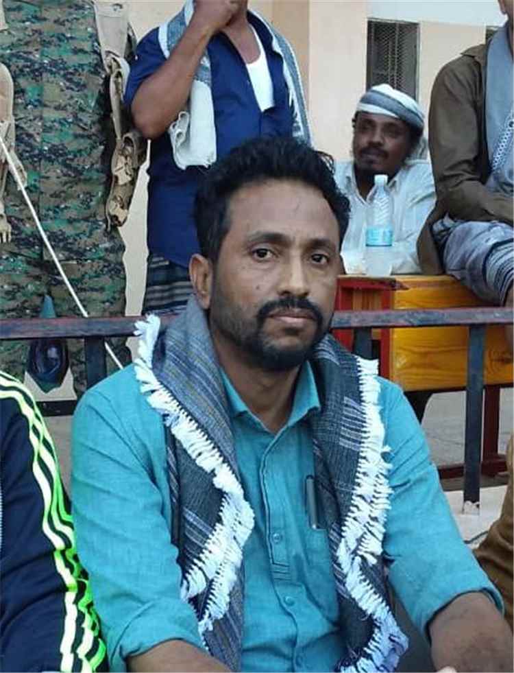 الشيخ علاء بن سرور الحوشبي يقود حراكاً وطنياً وإنسانياً ويبهر الجميع بنجاح "بطولة الفقيد علاء فاروق الكروية