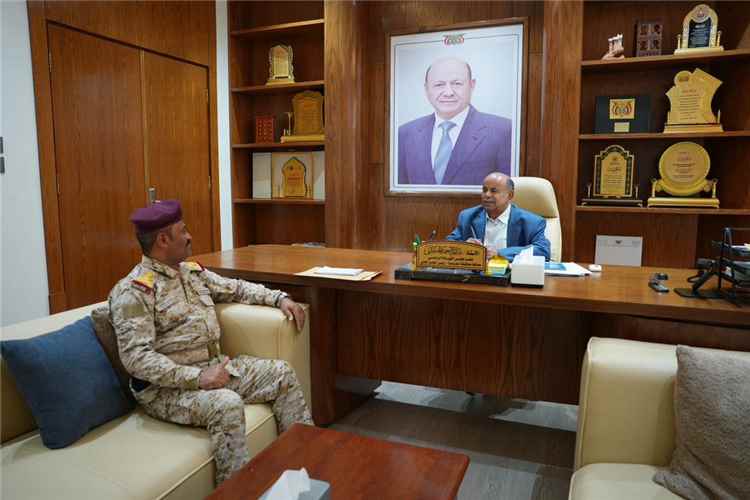 الخنبشي يطلع على أوضاع اللواء 11 حرس حدود 