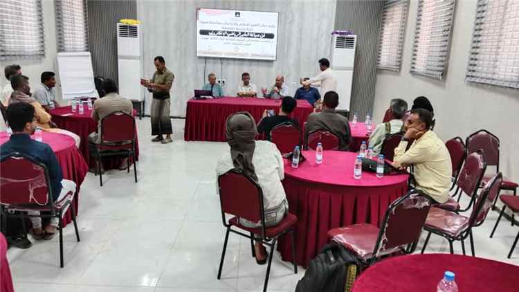 بدء دورة تدريبية في شبوة حول تحرير الخبر الرياضي الرقمي