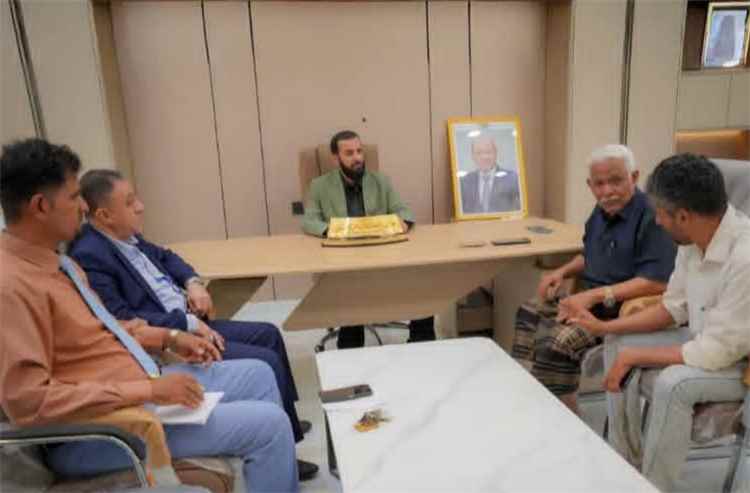 الرباش ومكيش يبحثان احتياجات قطاع الكهرباء ودعم أعمال الصيانة