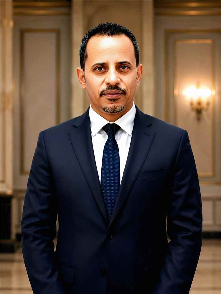 مدير عام مكتب وكالة الأنباء اليمنية (سبأ) بلحج (أ/ عيدروس زكي السَّقَّاف) يُهَنِّئ (أ/ بسَّام قاسم محمَّد) بتكليفه مديراً عاماً لمكتب محافظ محافظة لحج
