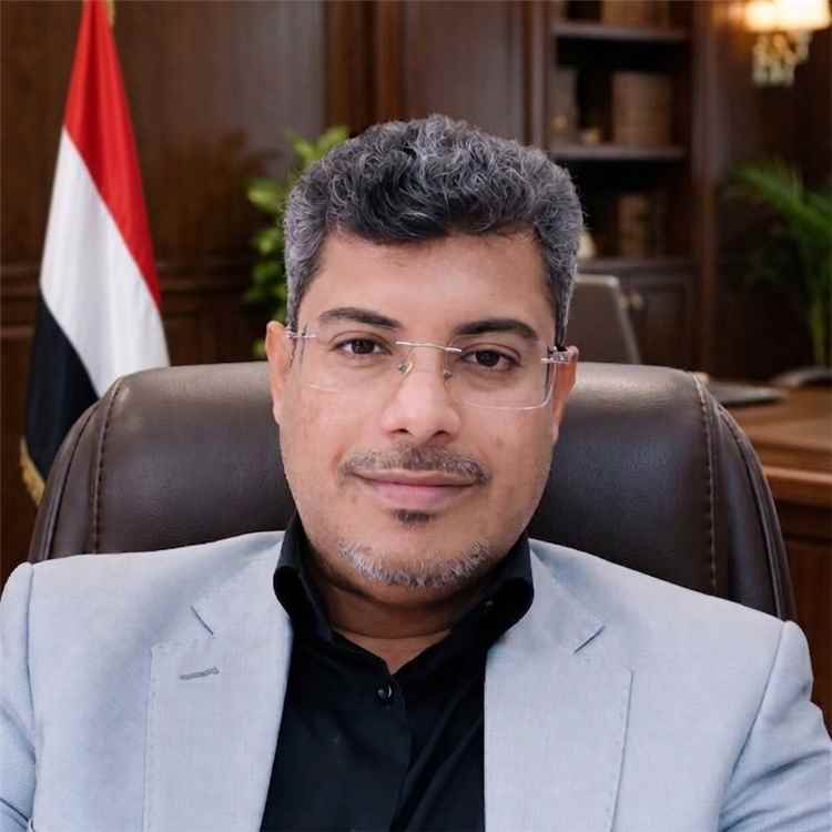 سياسي عدني : تصريحات محمد الغيثي لا تعكس خطاب رجل دولة حريص على استعادة الوطن بقدر ما تكشف حالة من التناقض السياسي