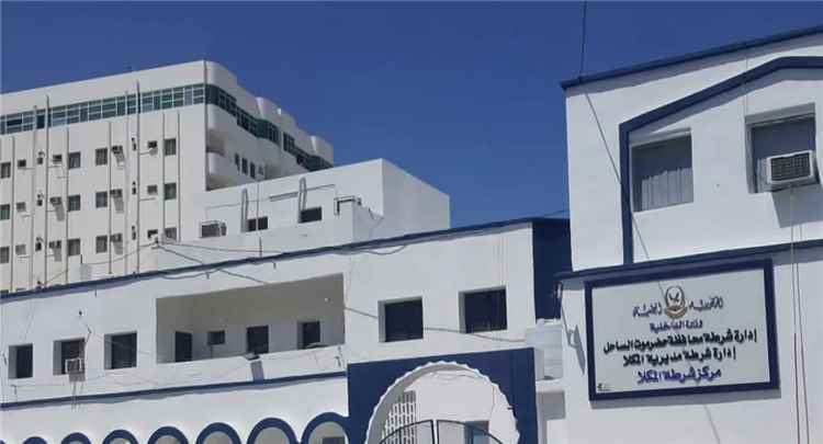الأجهزة الأمنية في حضرموت وسقطرى تضبط متهمين بقضايا سرقة واختطاف
