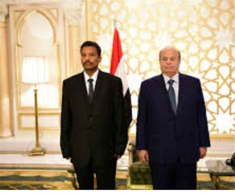 محافظ أبين السابق اللواء الركن ابو بكر حسين يعزي في وفاة الرئيس السابق عبدربه منصور هادي ويشيد بمسيرته الوطنية