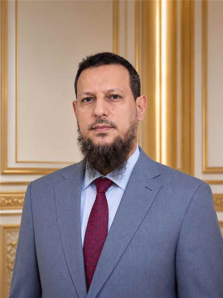 المحافظ عبدالرحمن شيخ: الرئيس هادي لم يبع الشعارات وسنمضي على نهجه حتى استكمال معركة استعادة الدولة