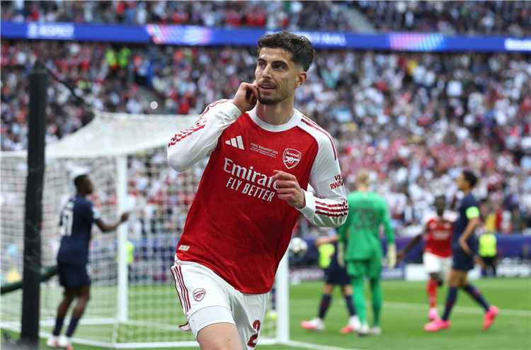 «نهائي دوري أبطال أوروبا» أرسنال يتقدم على باريس في الشوط الأول بهدف هافيرتز 