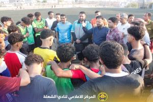 رئيس نادي الشعلة يطلع على أوضاع الفريق الكروي الأول ويعد بمعالجة التحديات