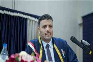 جامعة عدن تمنح الباحث نبراس الشرمي درجة الماجستير بامتياز في الإعلام
