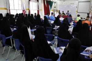 لحج .. محاضرة توعوية بكلية صبر لتعزيز ثقافة الالتزام بالقوانين المرورية