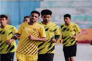 اتحاد حضرموت يختتم تحضيراته على ملعب العلفي استعدادًا للمواجهة المرتقبة أمام هلال الحديدة