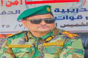 مدير أمن أبين يعزّي في وفاة الأستاذ وعرة عوض ماطر