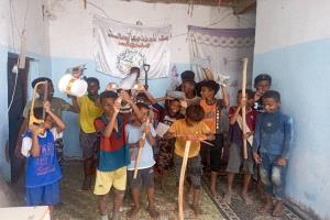 جمعية المجد النسوية بأبين تحتفل بعيد العمال وتُحيي النشاط الحرفي لترسيخه في عقول الأجيال