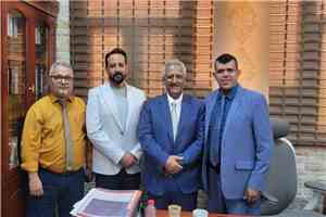 الهيئة العليا للأدوية تبحث مع طب الأسنان بعدن آليات تعزيز جودة المستلزمات السنية وحماية المرضى