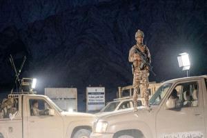 أبناء المديريات الجنوبية والشرقية بشبوة يشيدون بحكمة المحافظ ابن الوزير لتأمين مديرياتهم