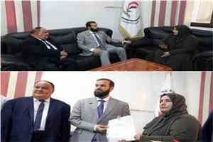 المحافظ الرباش يقدم إقرار الذمة المالية، ويبحث مع الهيئة الوطنية العليا لمكافحة الفساد إنشاء فرع للهيئة بمحافظة أبين