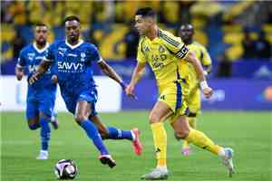 من سيتوج بلقب الدوري السعودي إذا تساوى النصر والهلال في رصيد النقاط؟